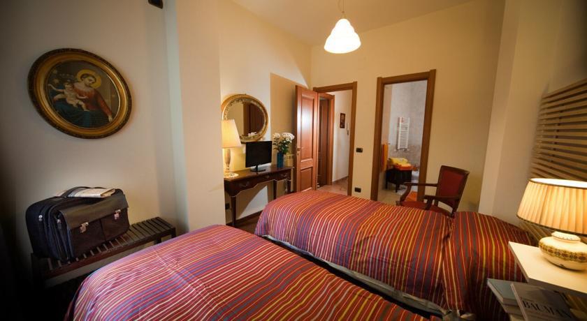 Bed and Breakfast Napoli Porta Di Mare Номер фото